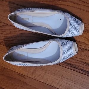 Fendi flats off white size 38